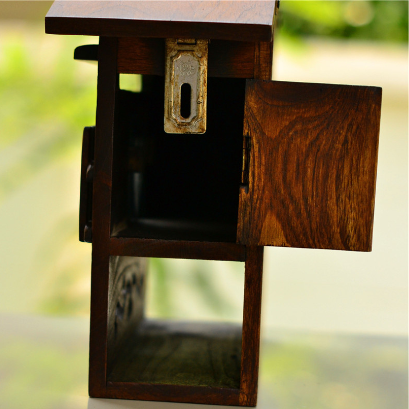 Decorative Wood Mailboxes