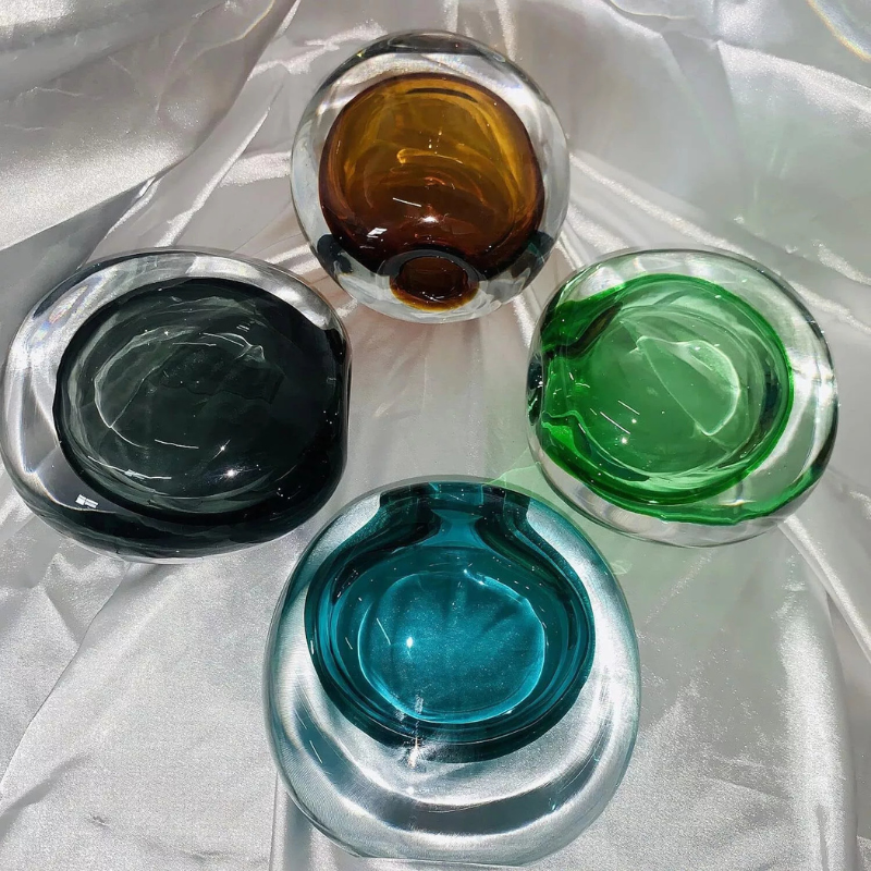 Thick hand blown glass luxury vases, colourful options with amber, green, blue, and black options.